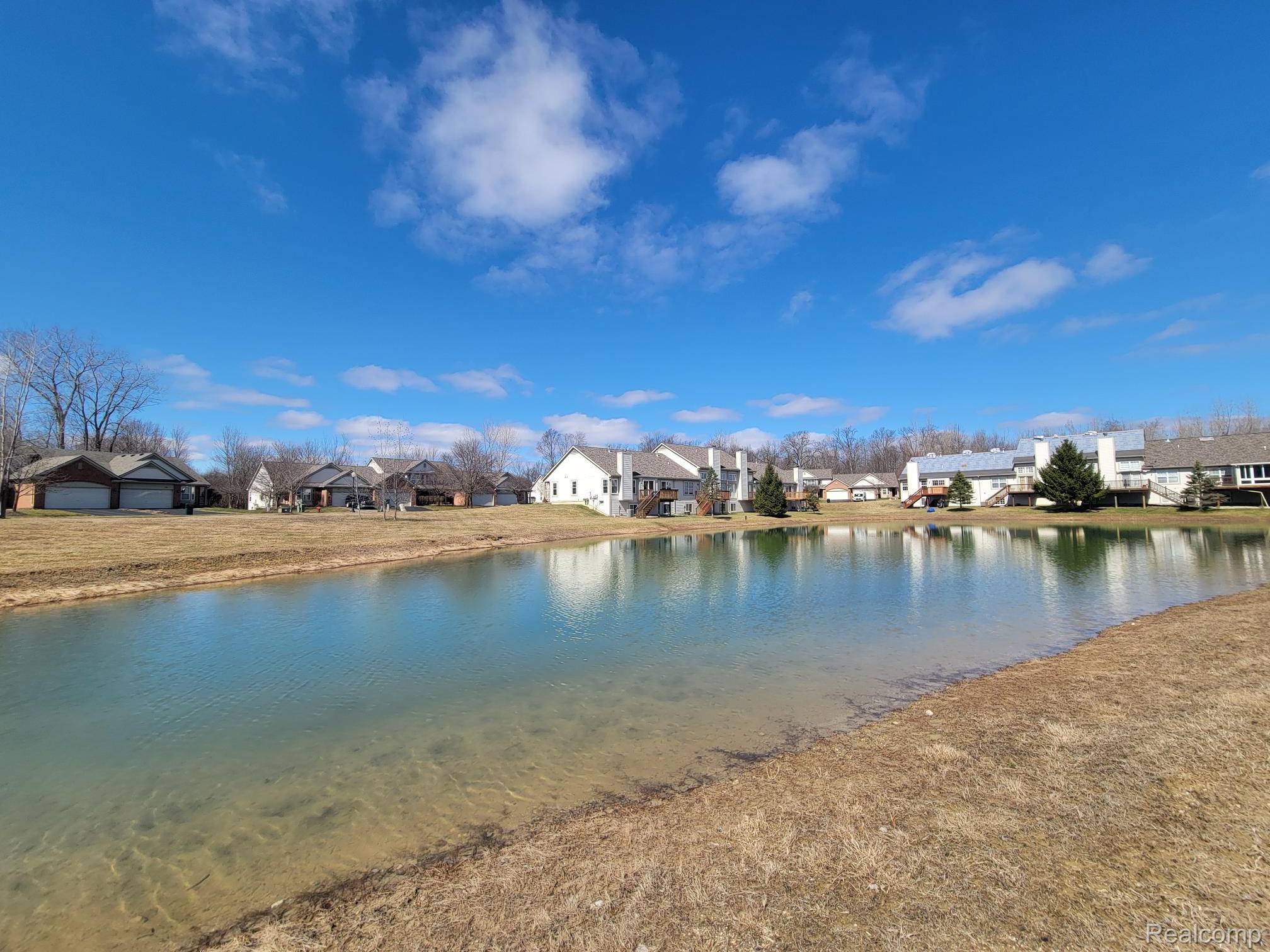 5894 Augusta LN, Hollytownship_oakland, MI 48439