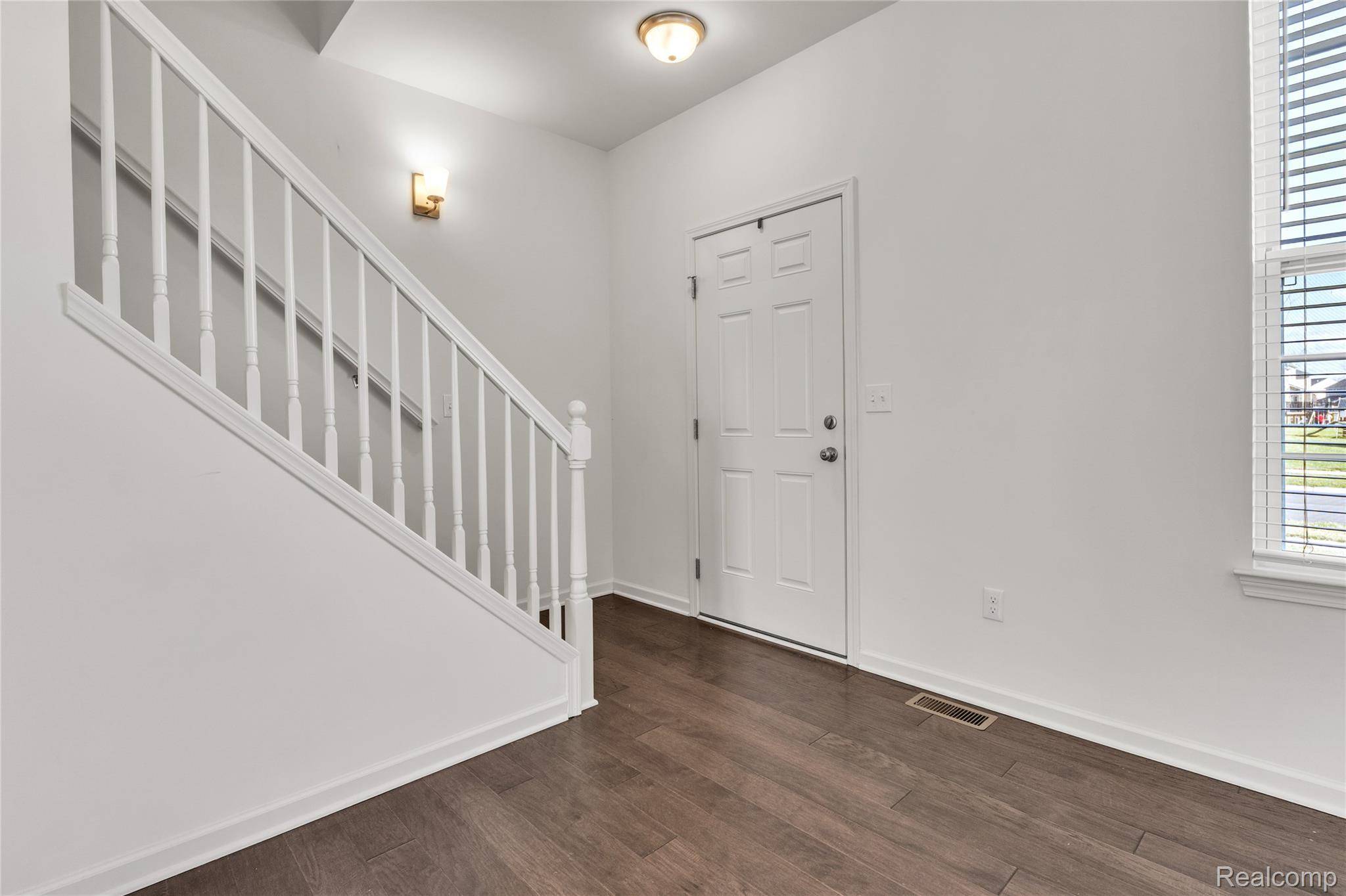 50936 Baileys LNDG, Canton Charter Township, MI 48187