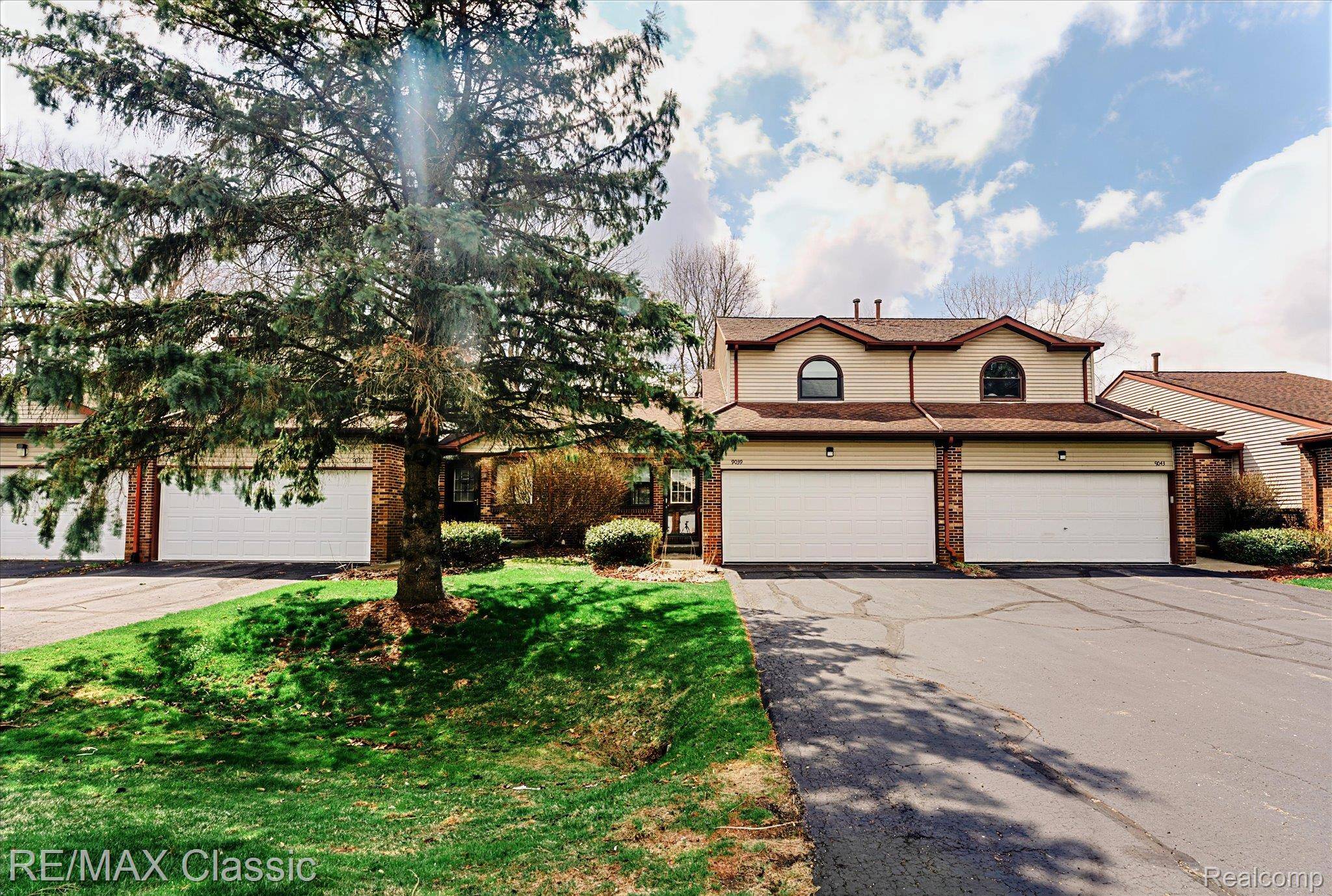 9039 E Lake RD #45, Springfieldchartertownship_oakland, MI 48348