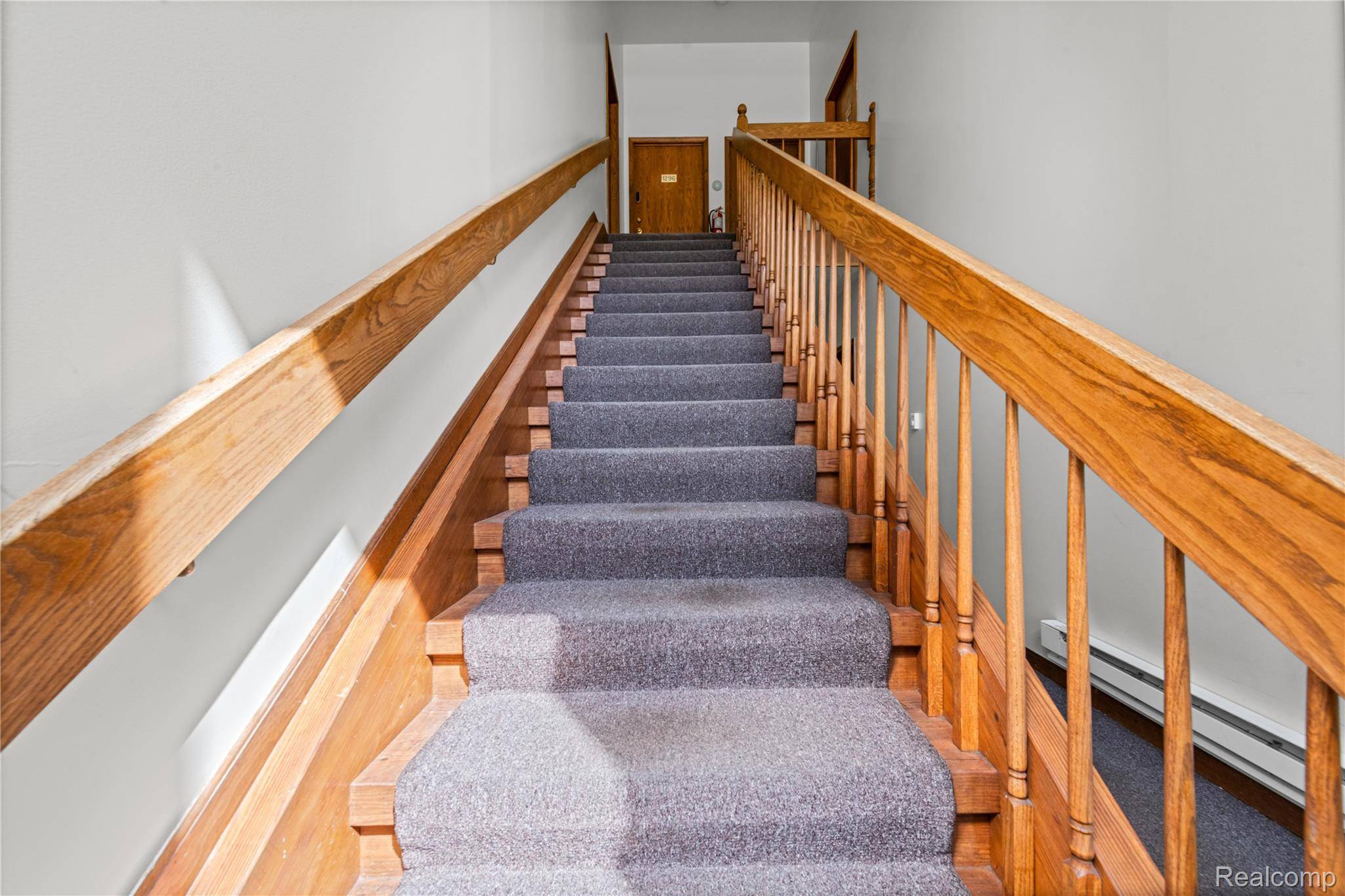 1284 Shoemaker DR, Westland, MI 48185