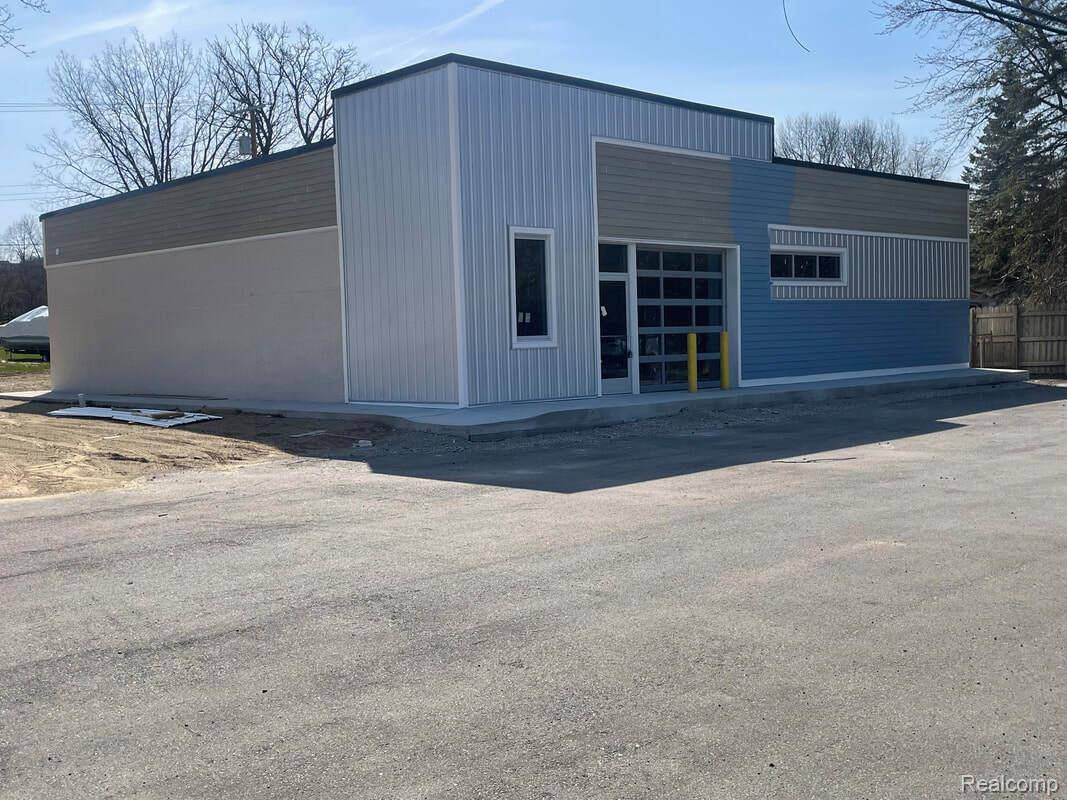 8960 Sashabaw RD, Independencechartertownship_oakland, MI 48348