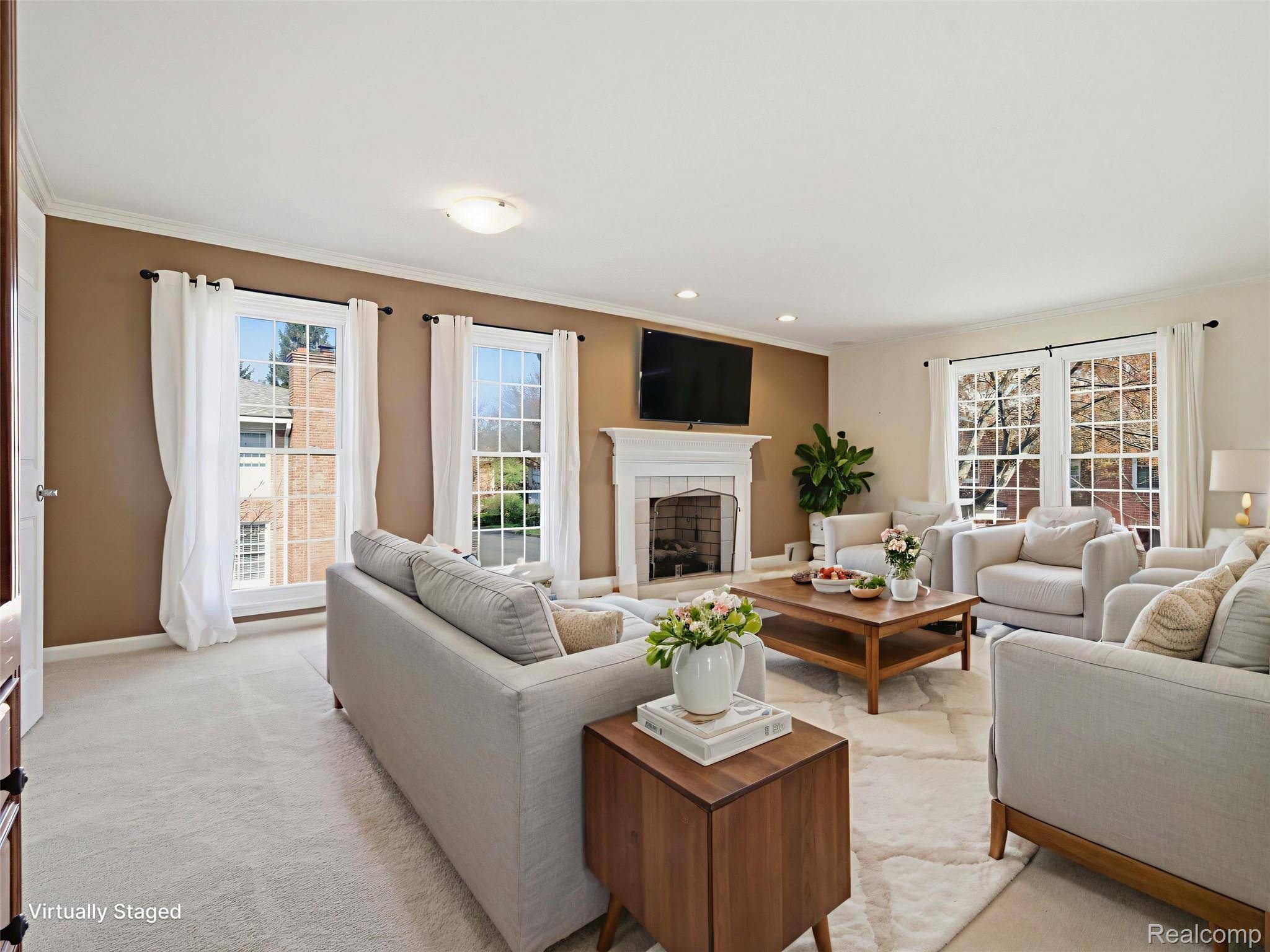 118 Windwood Pointe, Stclairshorescity_macomb, MI 48080