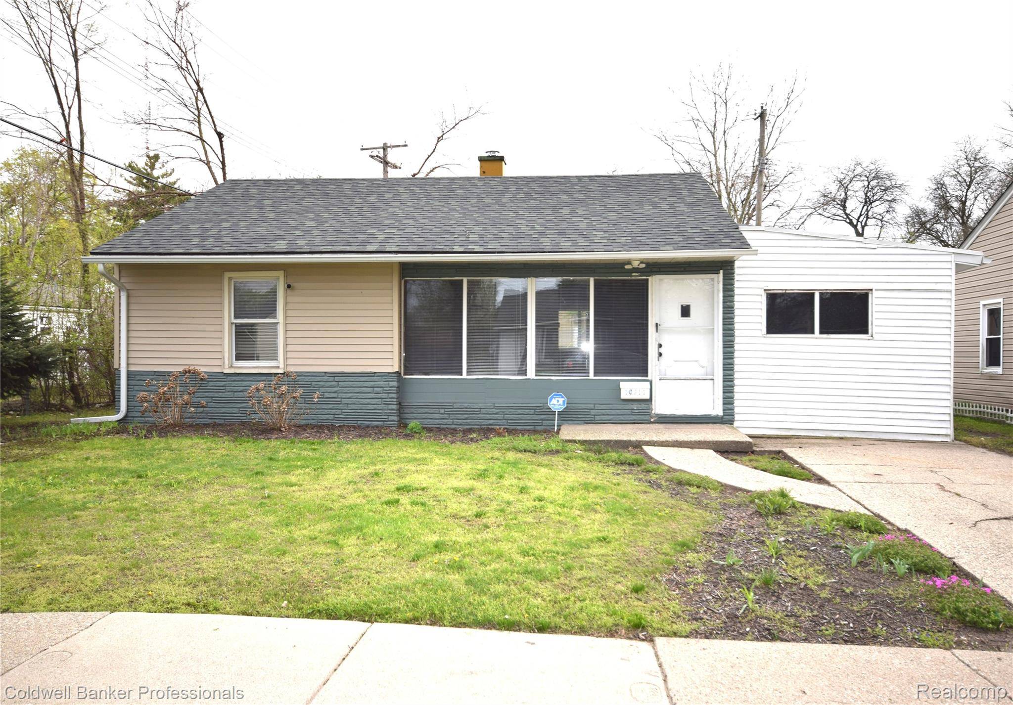 10311 Saratoga ST, Oakparkcity_oakland, MI 48237