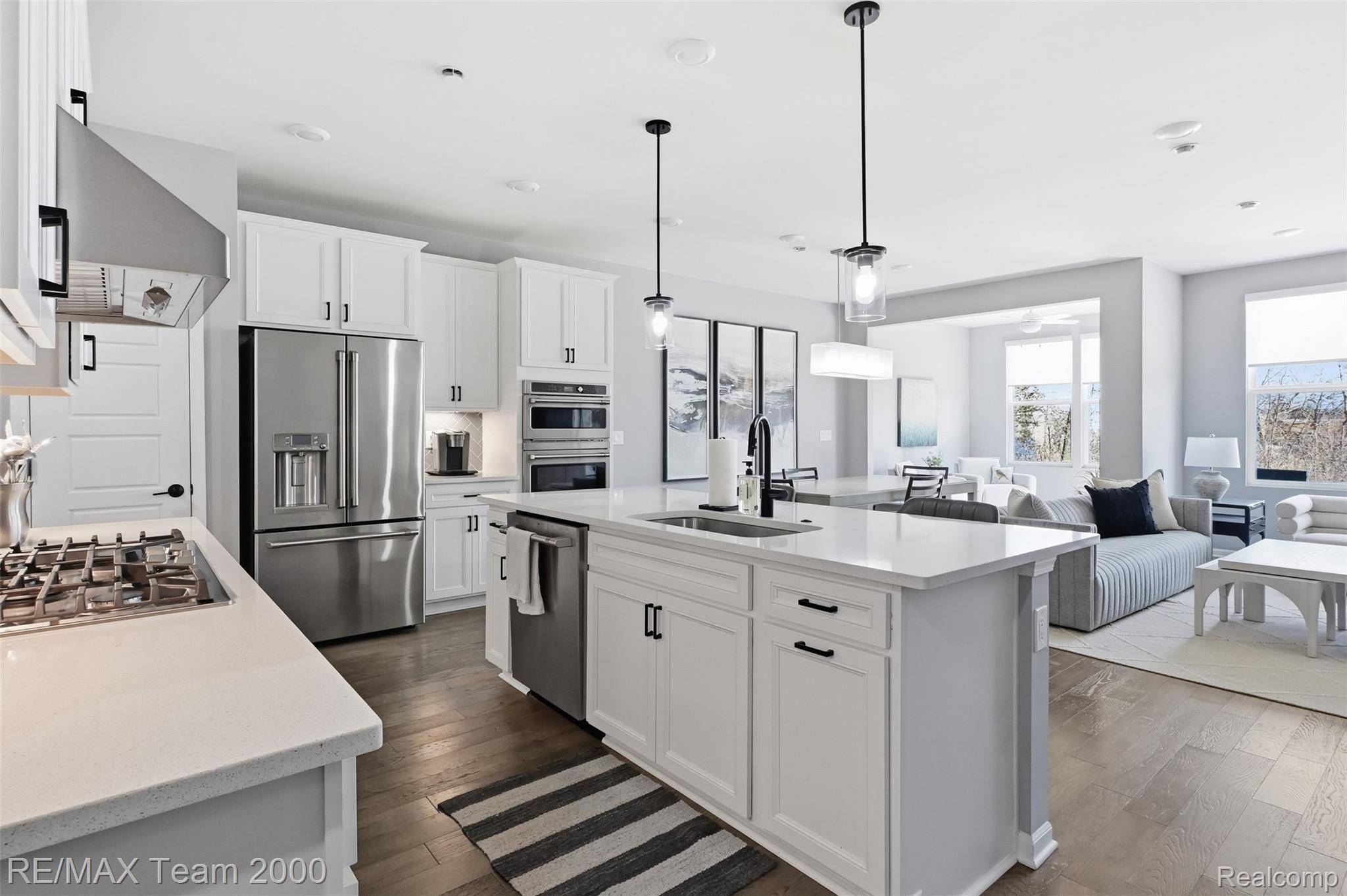 838 Addison CIR, Commerce Charter Township, MI 48390