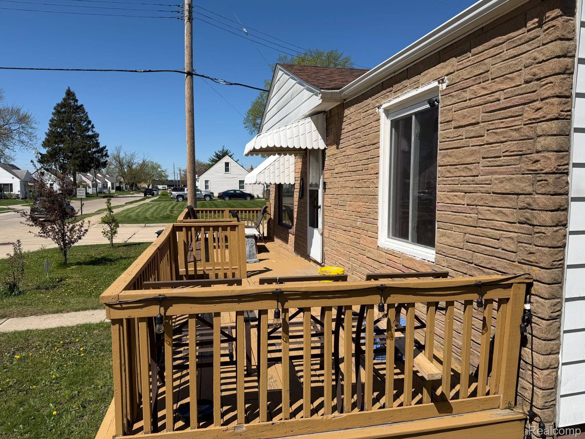 7003 Lozier AVE, Warren, MI 48091
