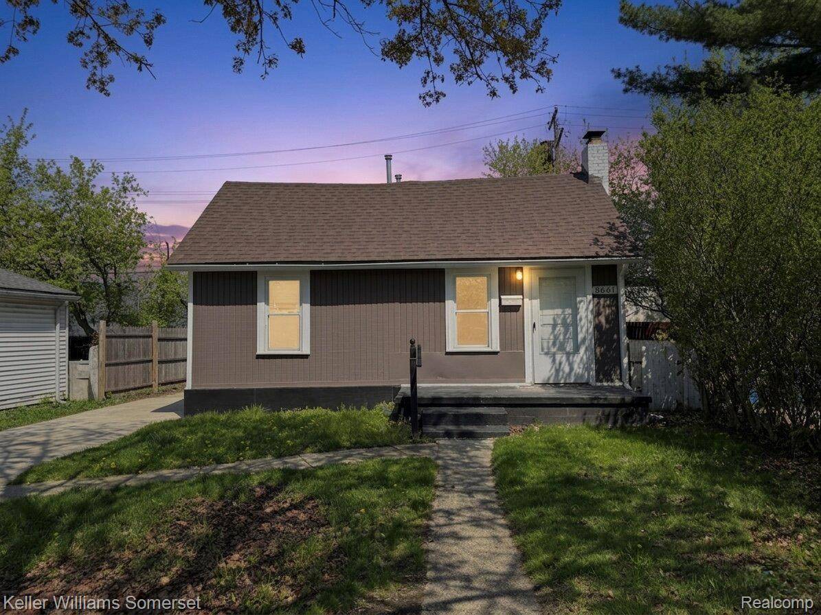 8661 Dodge AVE, Warrencity_macomb, MI 48089