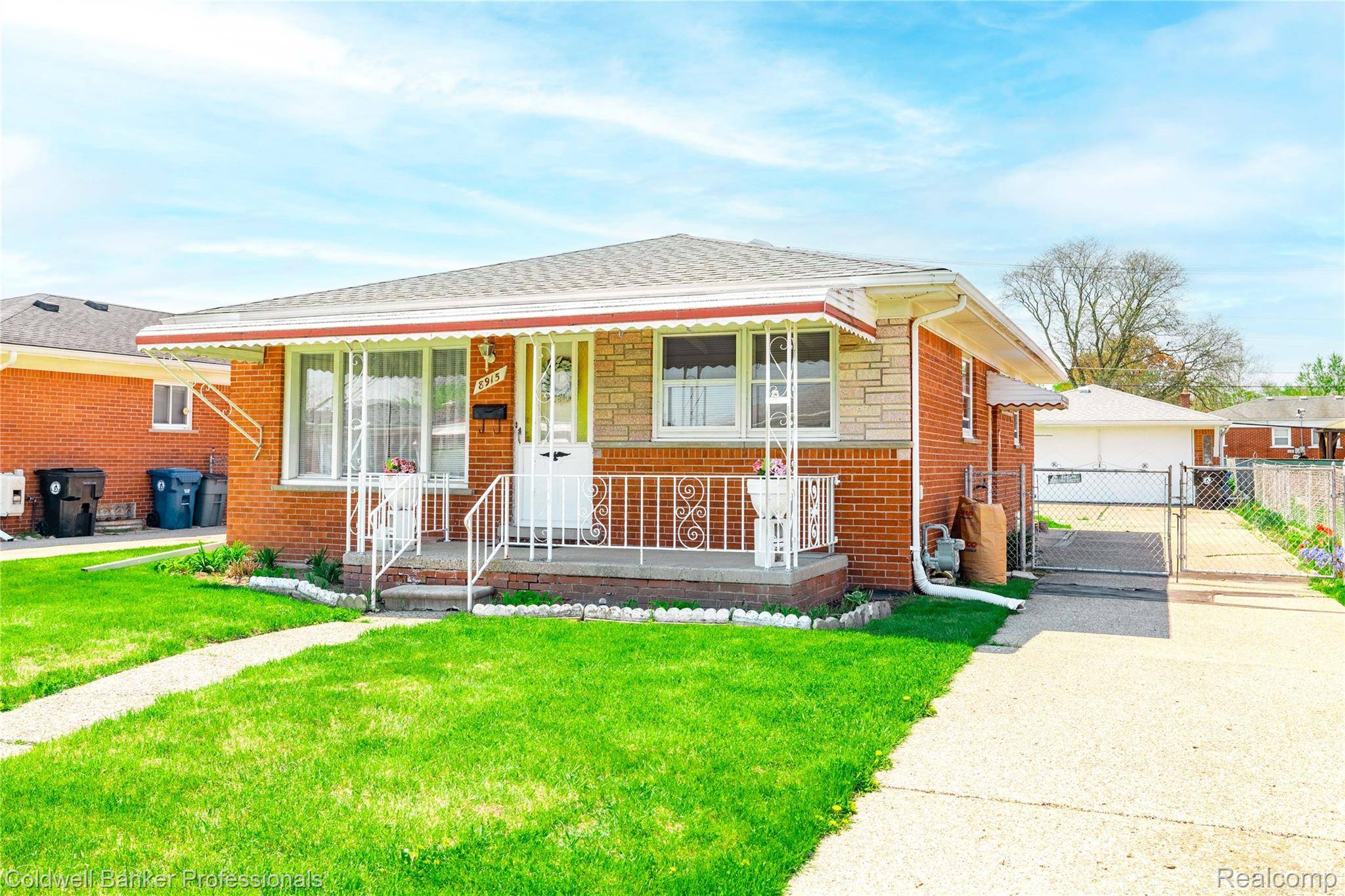 8915 Wormer AVE, Redfordchartertownship_wayne, MI 48239