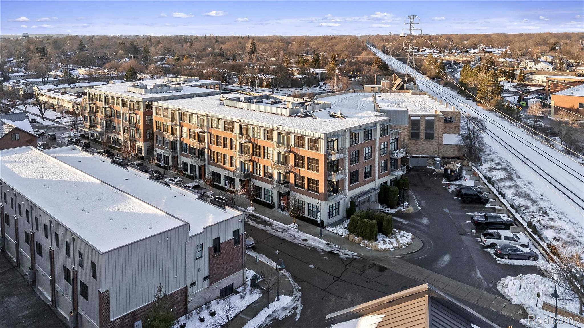 2051 VILLA RD #401, Birminghamcity_oakland, MI 48009