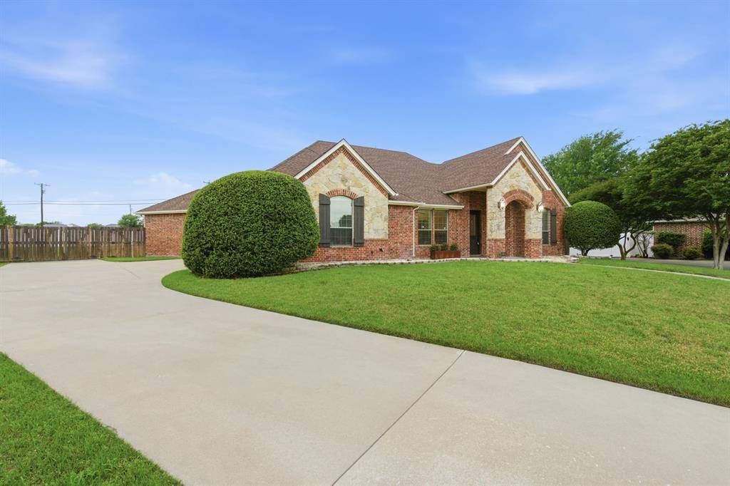 602 Christa Street, Ovilla, TX 75154