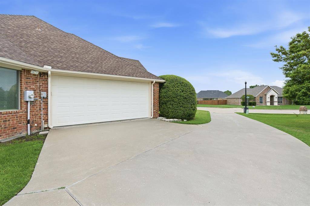 602 Christa Street, Ovilla, TX 75154