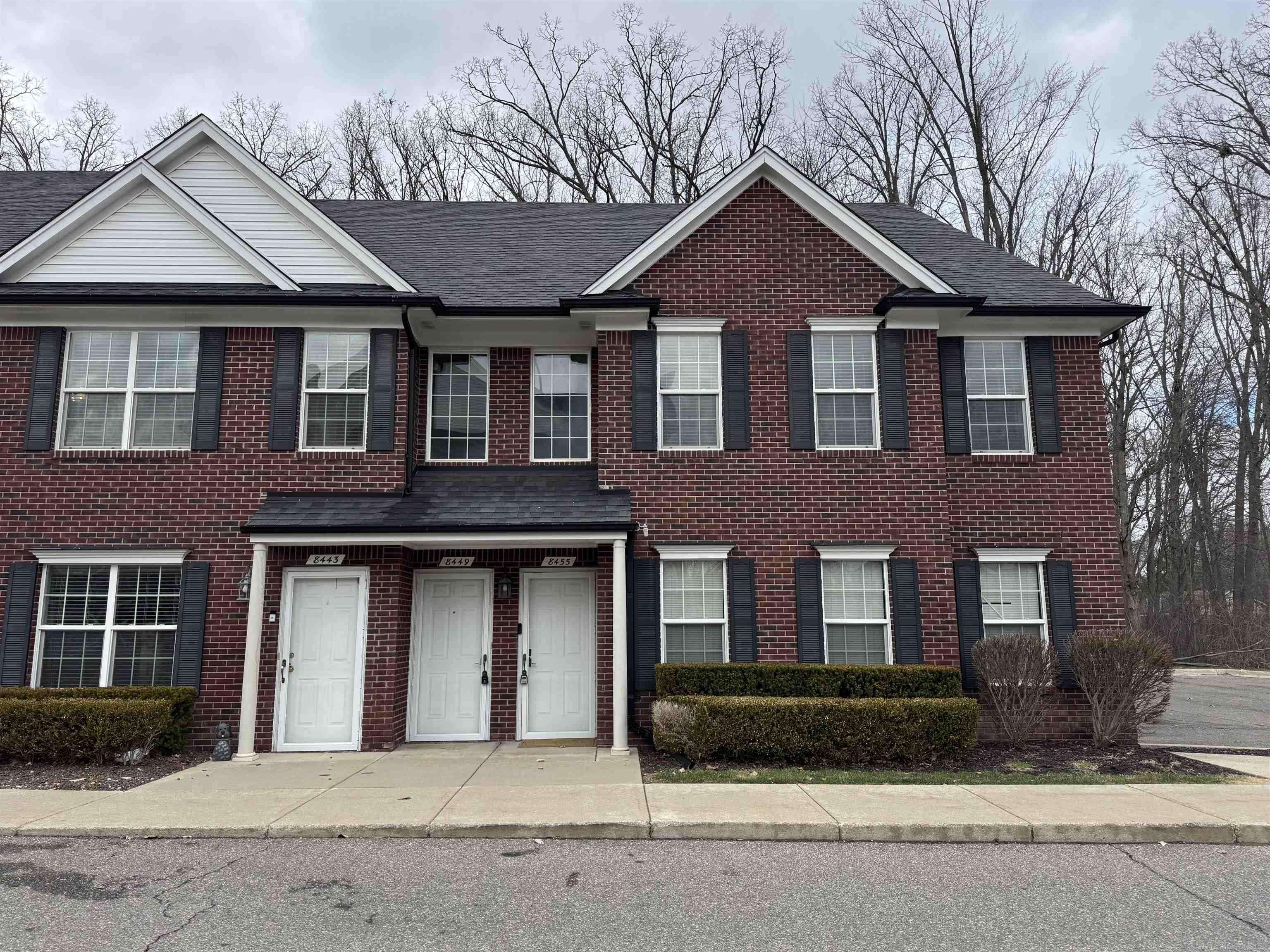 8449 Williamstown DR, Shelbychartertownship_macomb, MI 48316