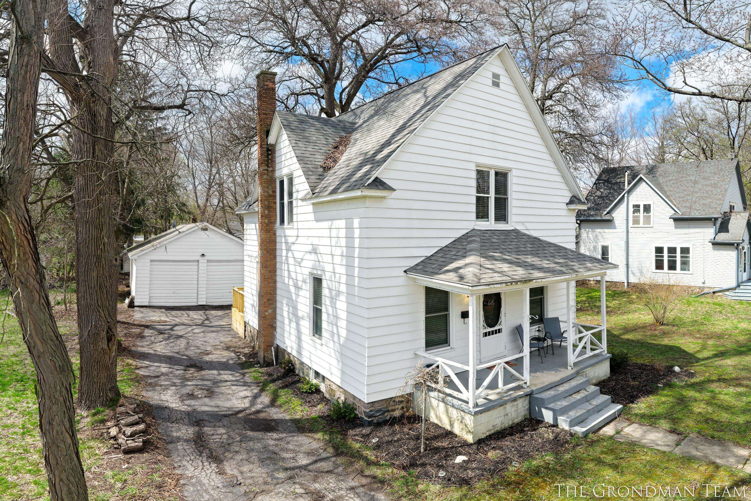 113 N Prospect ST, Belding City, MI 48809