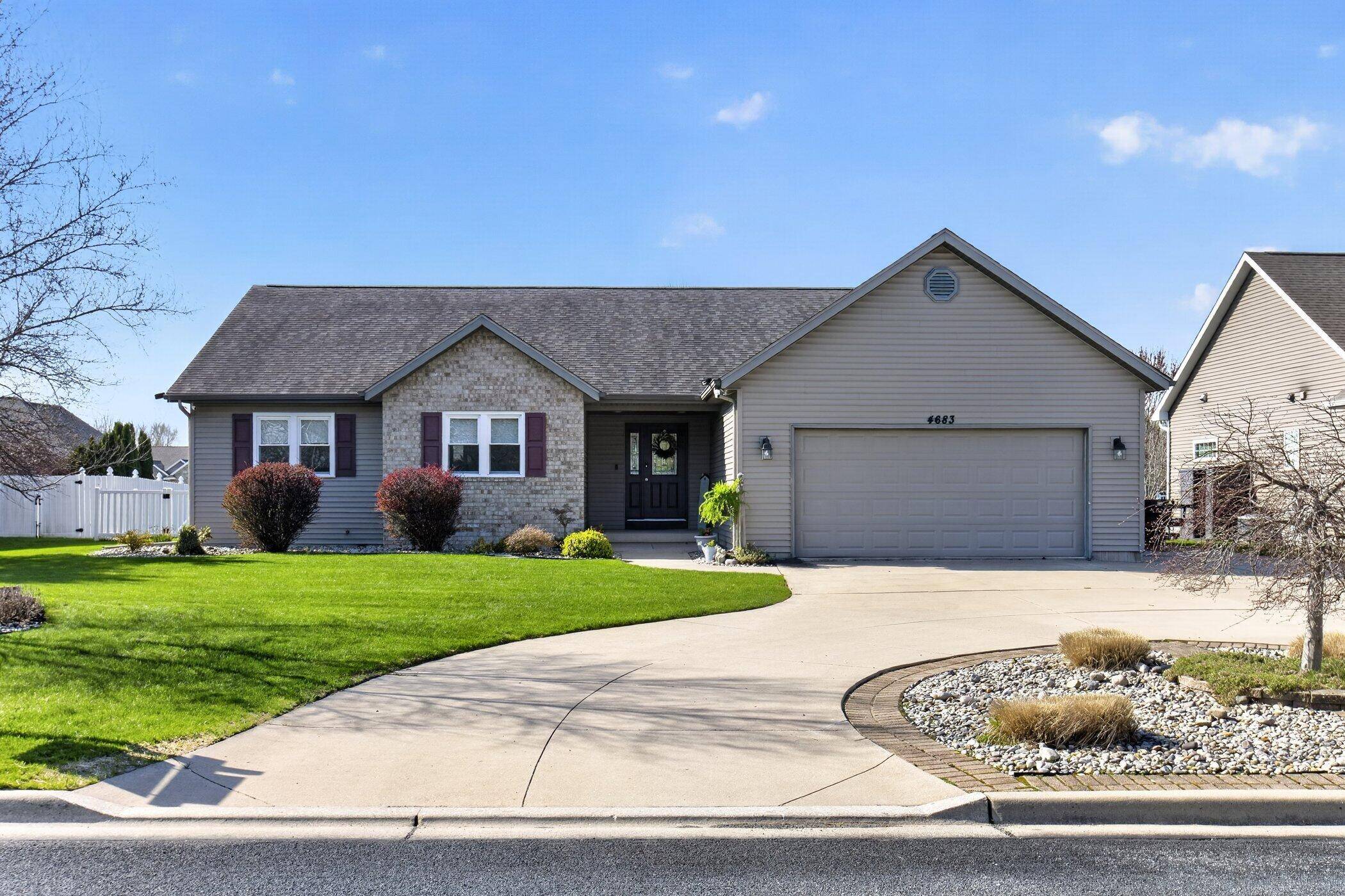 4683 Fieldstone LN, Saginawchartertownship_saginaw, MI 48603