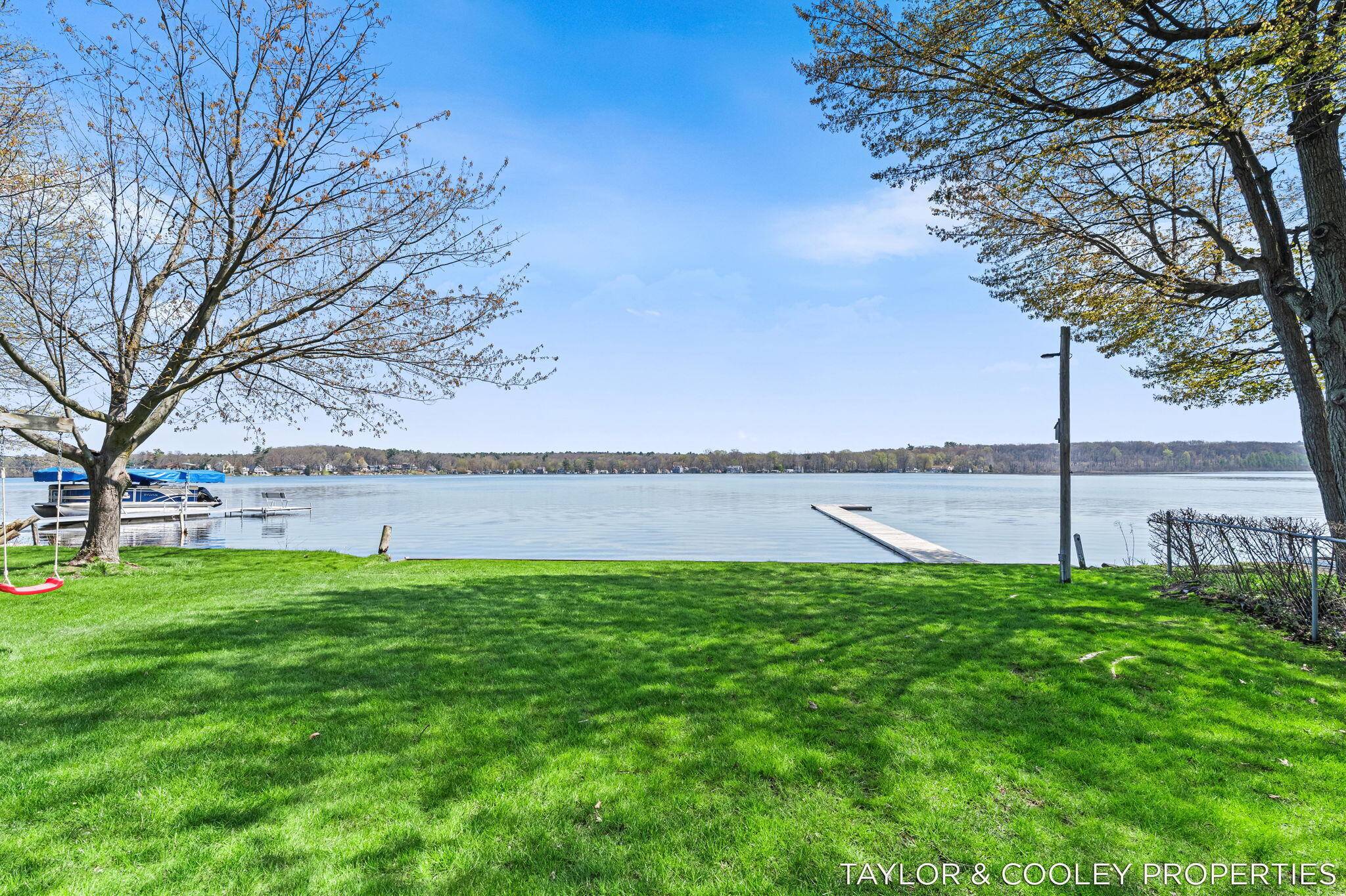 3185 Elmwood Beach RD, Yankee Springs Twp, MI 49333