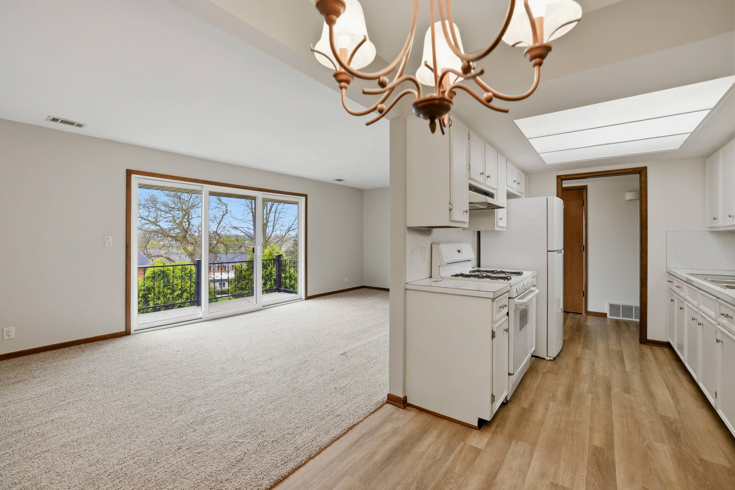 230 S State ST #15, Zeelandcity_ottawa, MI 49464