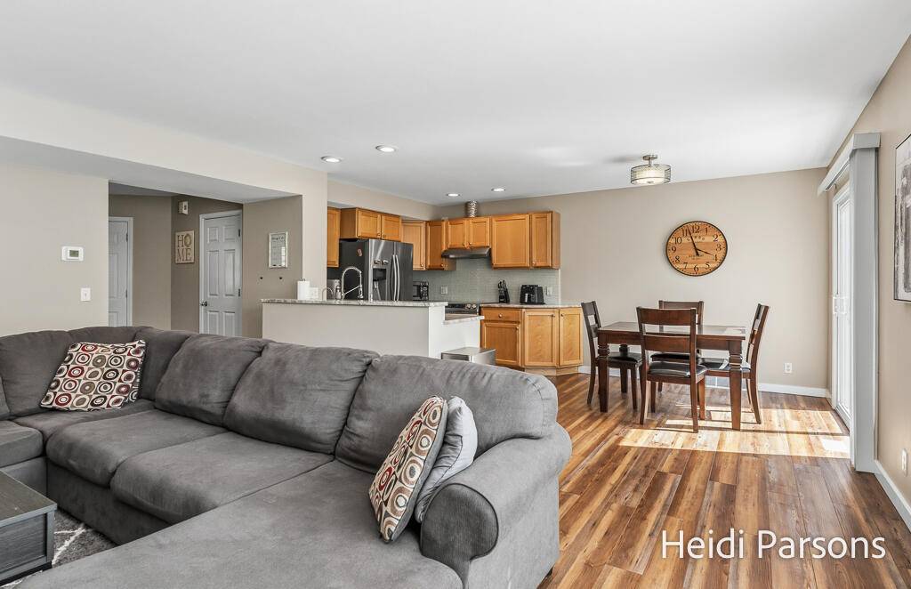 17342 Hazel ST #1, Ferrysburg City, MI 49456