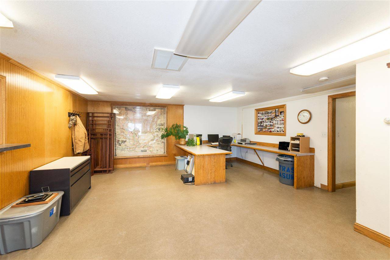 8055 Angell RD, Whitewatertownship_grandtraverse, MI 49690