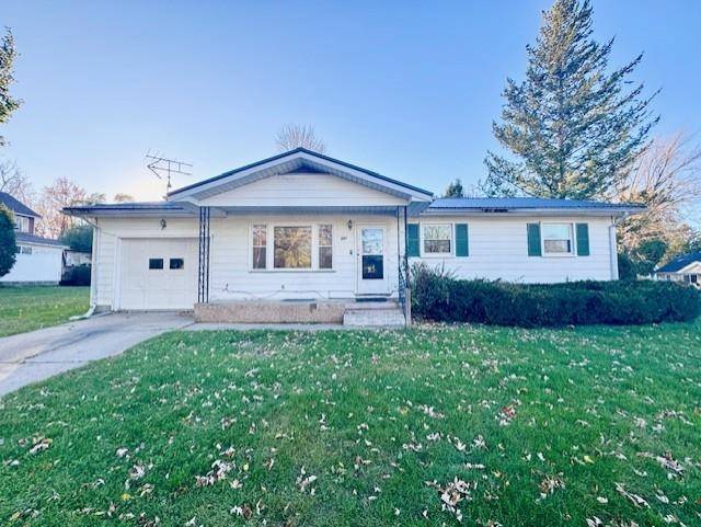 327 Eaton ST, Breckenridge, MI 48615