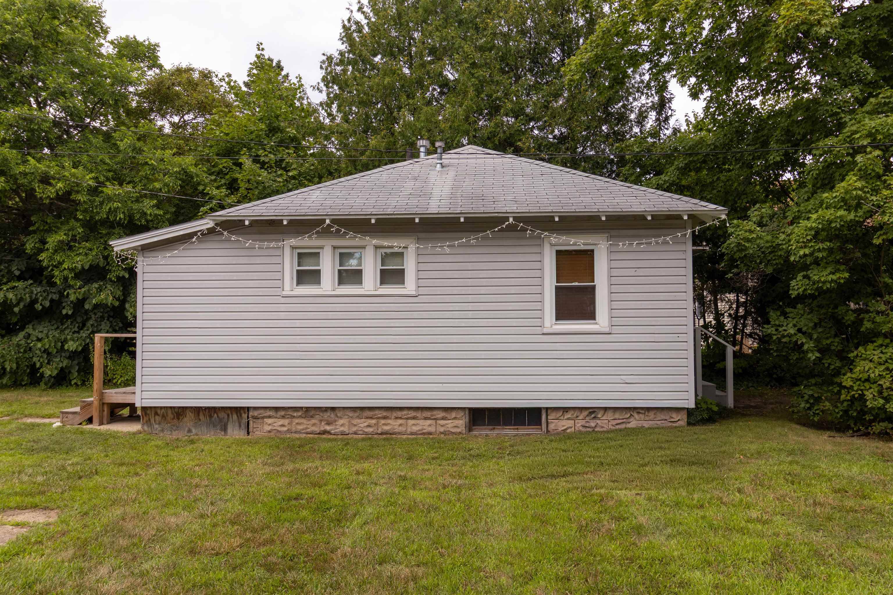 406 S Kinney, Mtpleasantcity_isabella, MI 48858