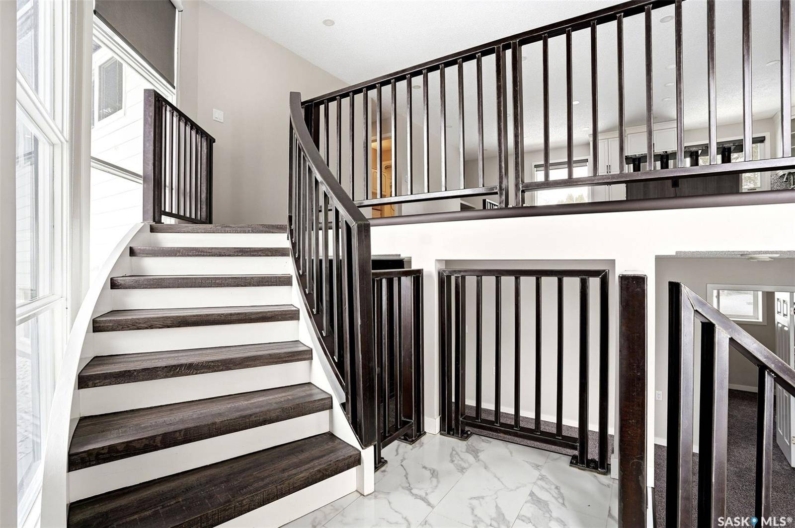 34 Dewar BAY, Regina, SK S4R 5W4