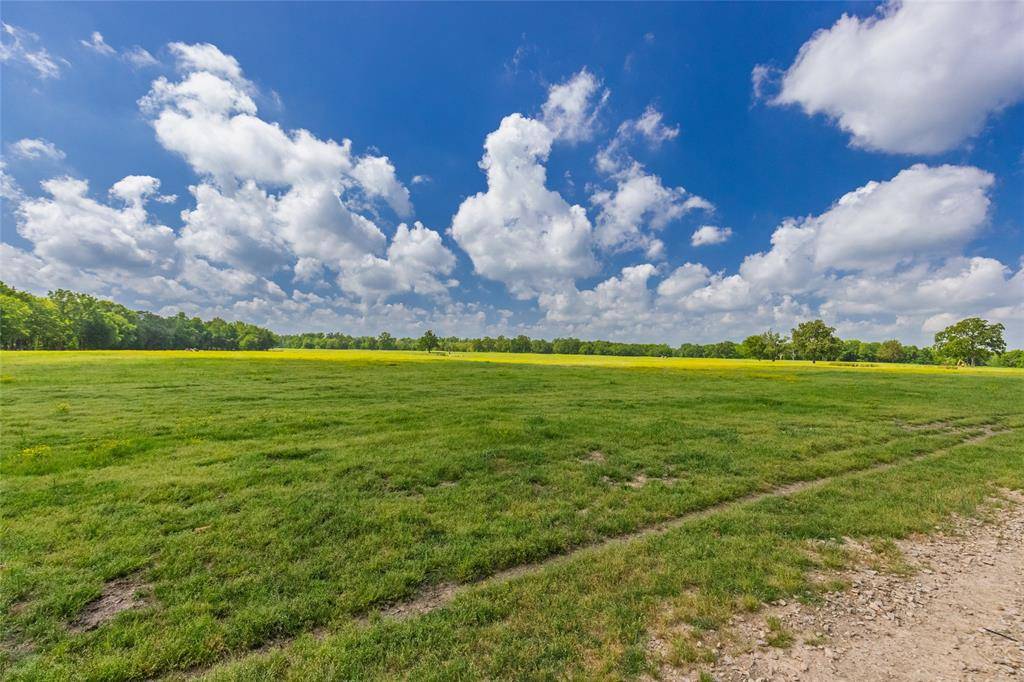 300 County Road 3636 Road, Dike, TX 75437