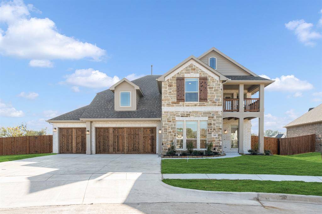 2401 Rileigh Lane, Mansfield, TX 76063