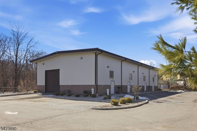 126 Allen St, Netcong Boro, NJ 07857
