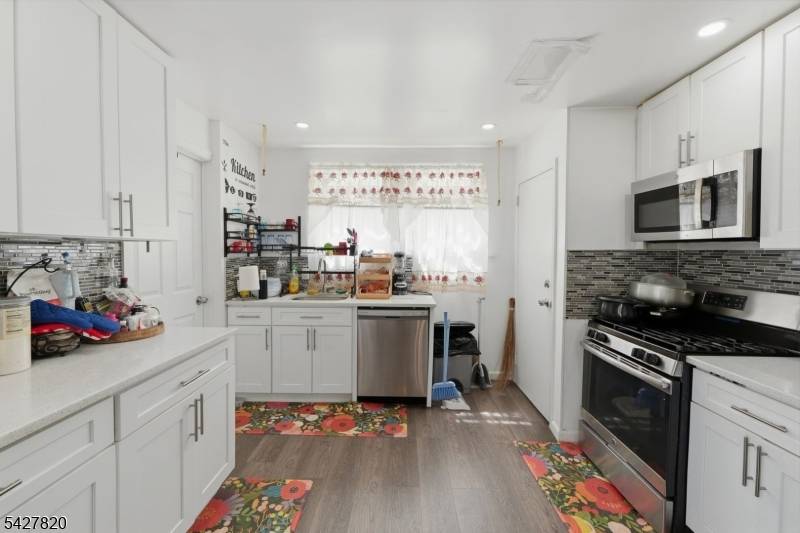 128 Carolina Ave, Newark City, NJ 07106