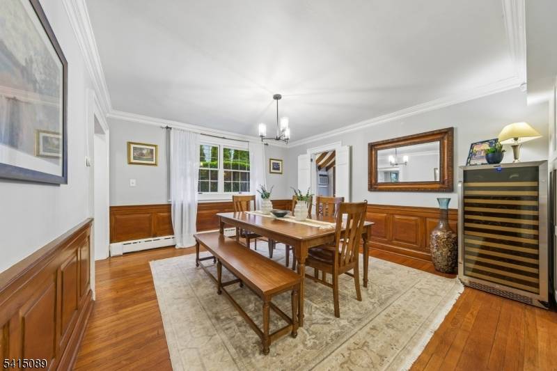61 Burnett Ter, Maplewood Twp., NJ 07040