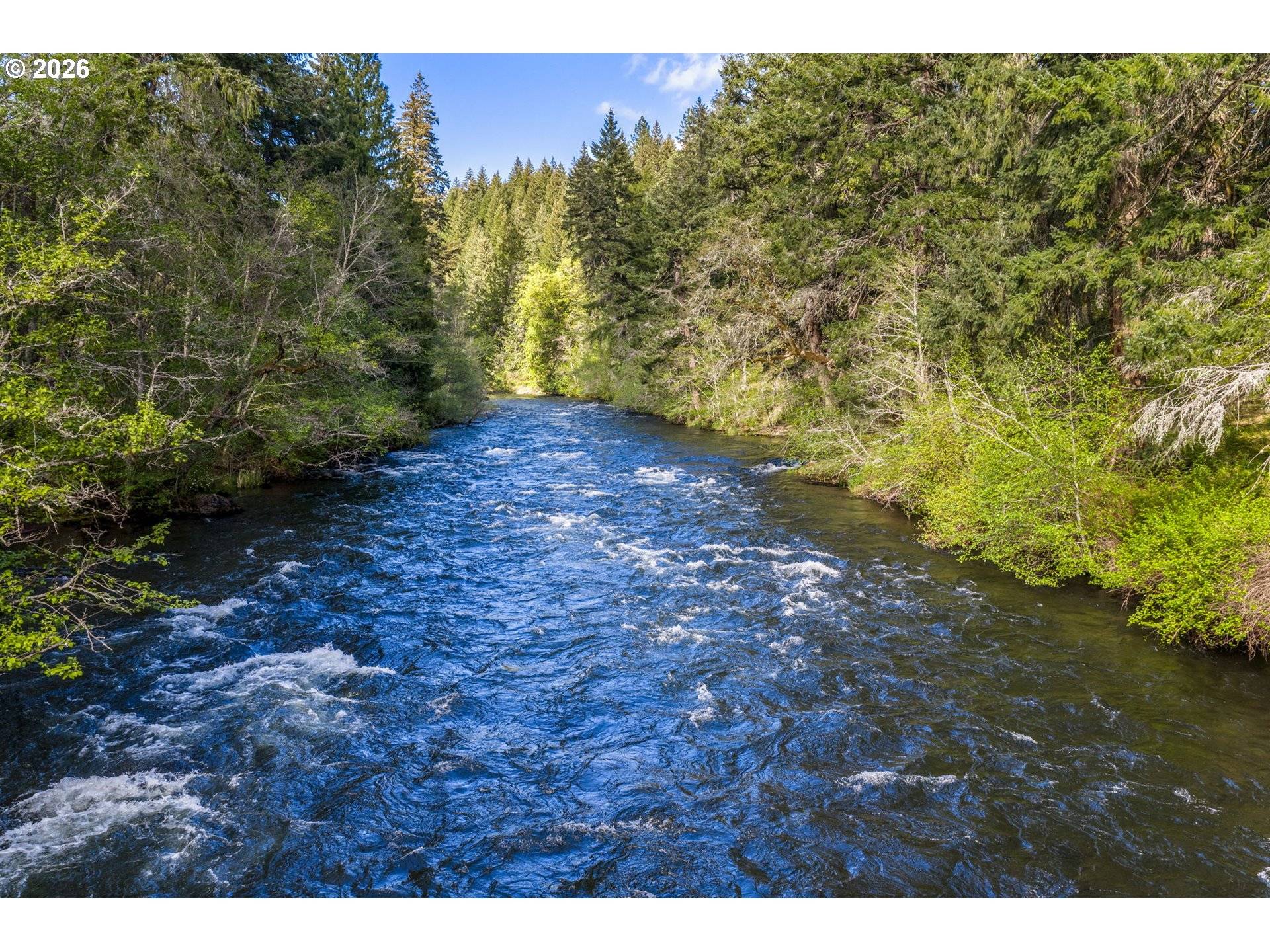 37 WATERSIDE LN, White Salmon, WA 98672