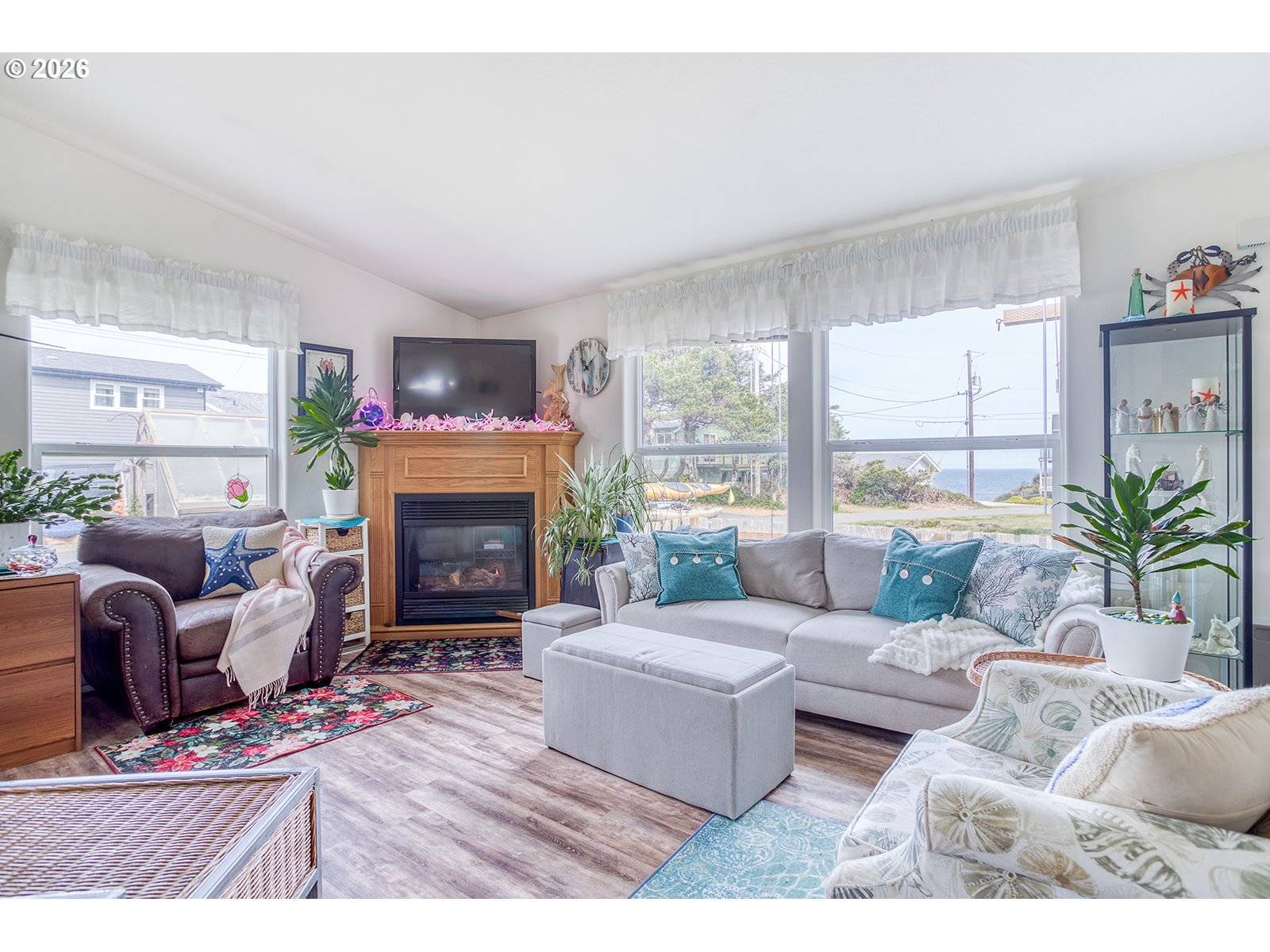 520 SW CARDINAL ST, Depoe Bay, OR 97341