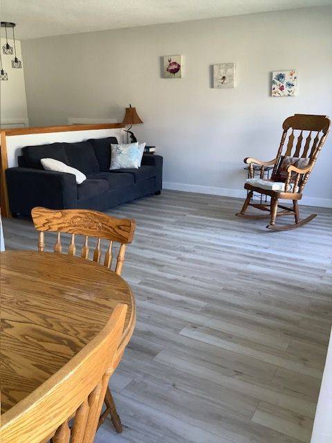 9 Brick Pond RD, Severn, ON L0K 1E0