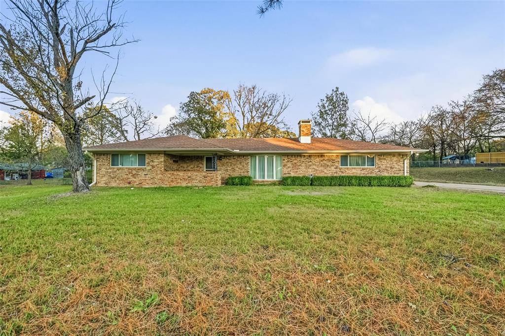 820 Layne Drive, Denison, TX 75020