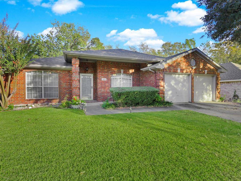 3209 Kingsbury Drive, Mckinney, TX 75069