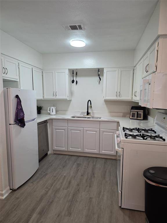 853 Broadway Avenue #A, Euless, TX 76040