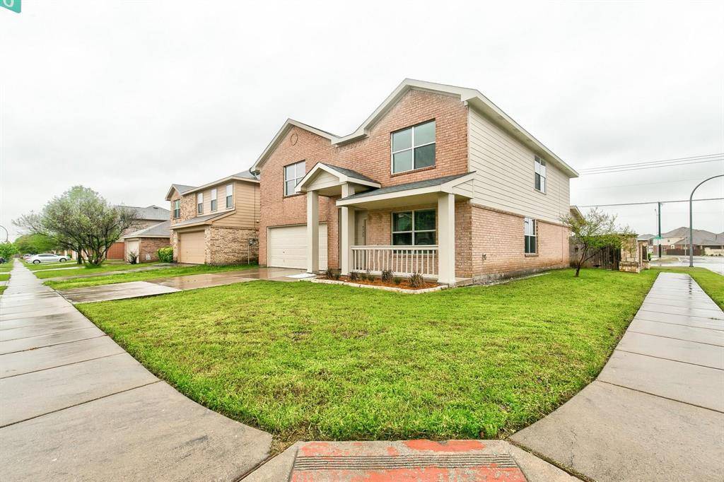 9729 Manassas Road, Fort Worth, TX 76177