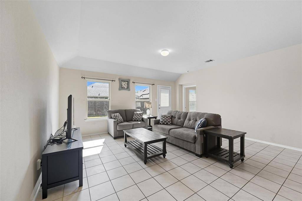 2795 Tanner Street, Forney, TX 75126