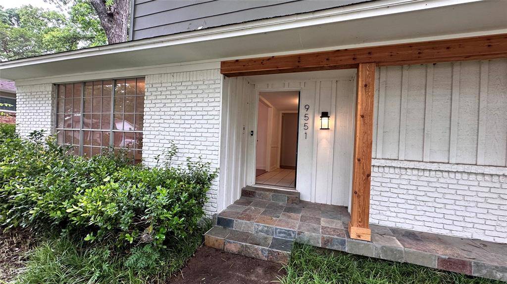 9551 Highedge Drive, Dallas, TX 75238