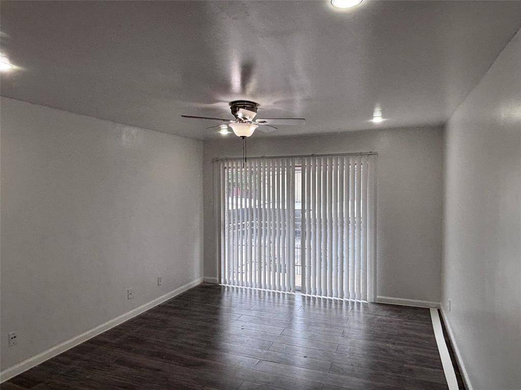 4300 Congress Avenue #206, Dallas, TX 75219