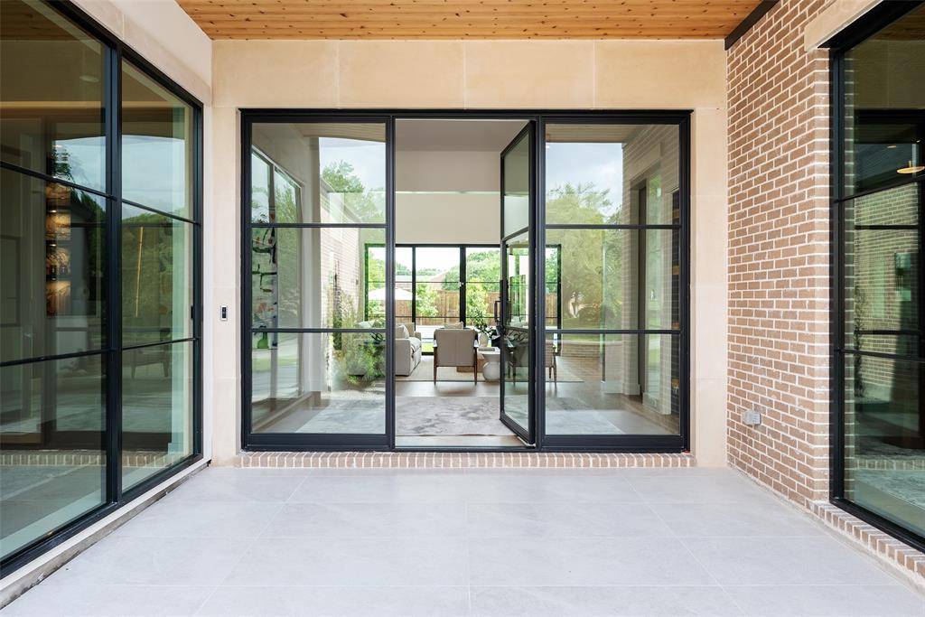 6632 Azalea Lane, Dallas, TX 75230