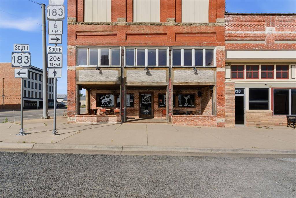 710 & 712 Conrad Hilton Boulevard, Cisco, TX 76437