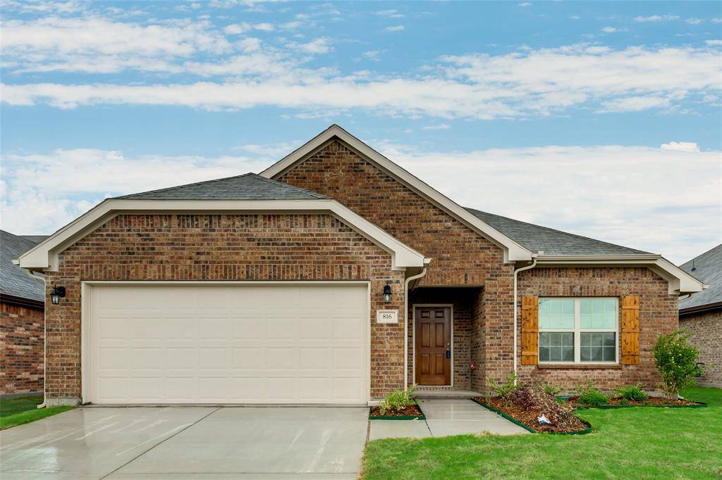 816 Bird Creek Drive, Little Elm, TX 75068
