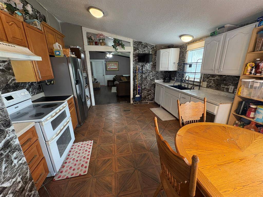 720 Bluebonnet Lane, Palmer, TX 75152