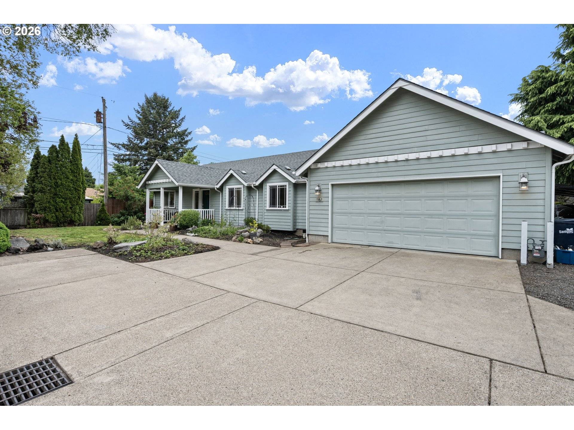 1161 MOLLY LN, Eugene, OR 97404