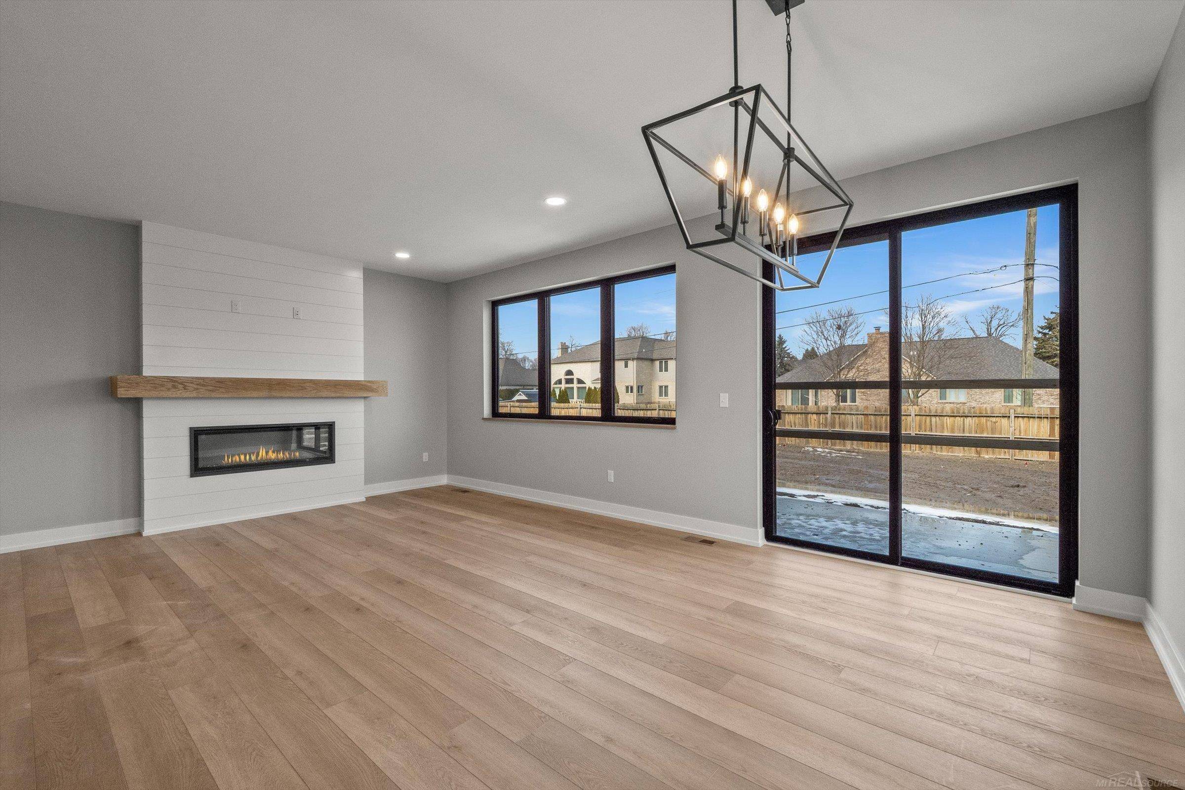 5865 Heights DR, Sterlingheightscity_macomb, MI 48314