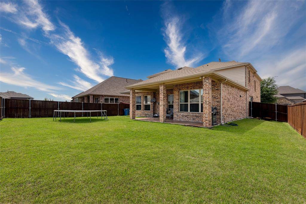 596 Deverson Drive, Rockwall, TX 75087