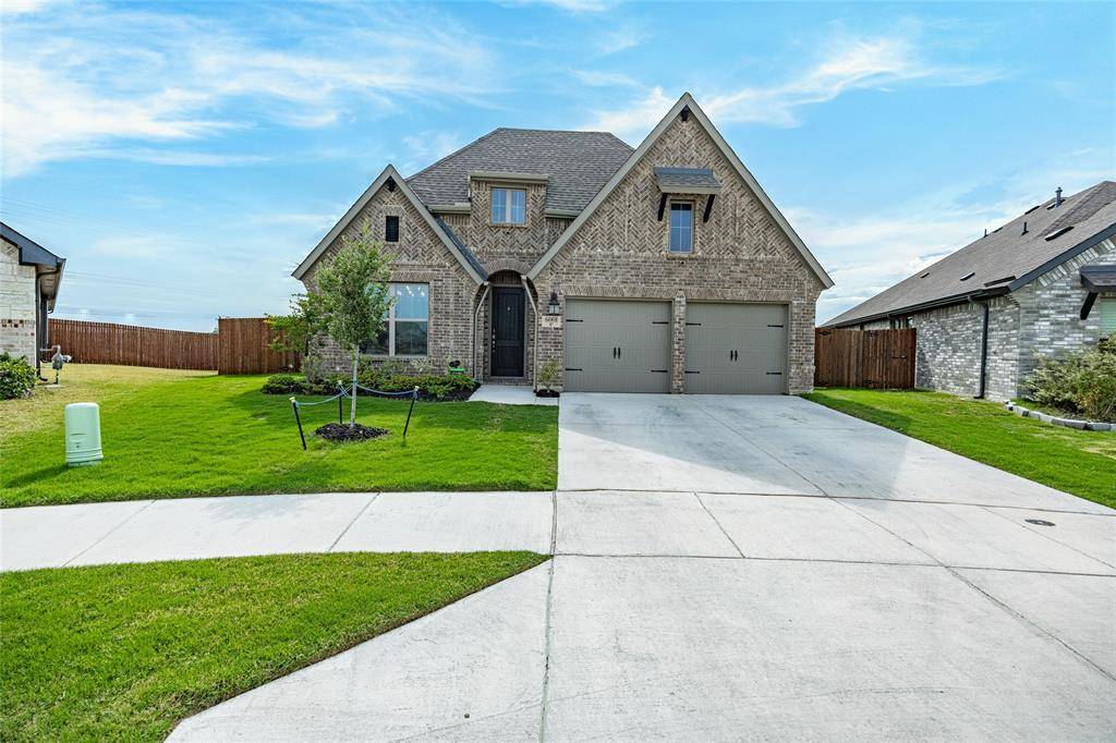 6001 Mountain Lodge Drive, Fort Worth, TX 76179