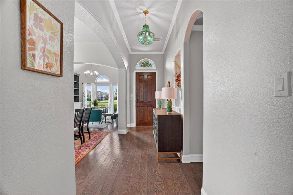 2904 Alta, Grand Prairie, TX 75054