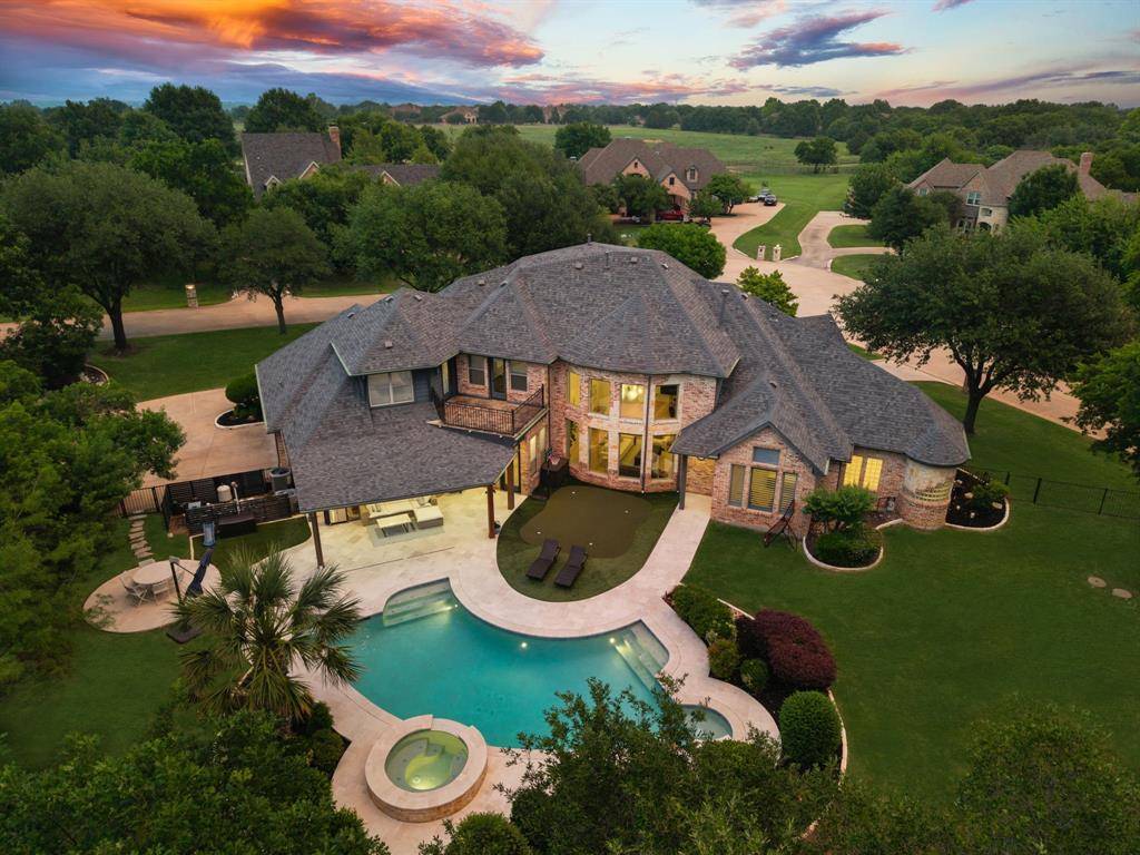 950 Patrician Court, Fairview, TX 75069