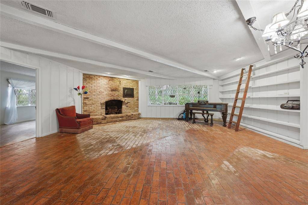 11222 County Road 1201, Malakoff, TX 75148